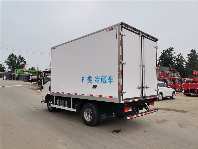 陜汽德龍K3000藍(lán)牌冷藏車