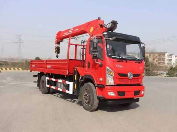 東風暢行D1單橋 隨車吊