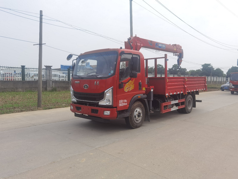 重汽豪曼6.3噸隨車吊廠家直銷