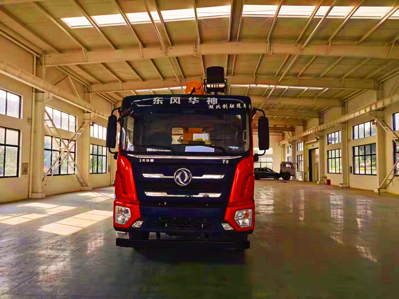 東風(fēng)華神T5后雙橋270馬力徐工10噸