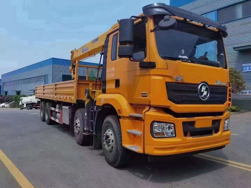 陜汽德龍徐工14噸工程黃