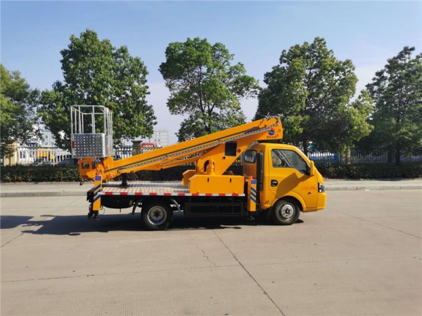 東風(fēng)途逸16米高空作業(yè)車